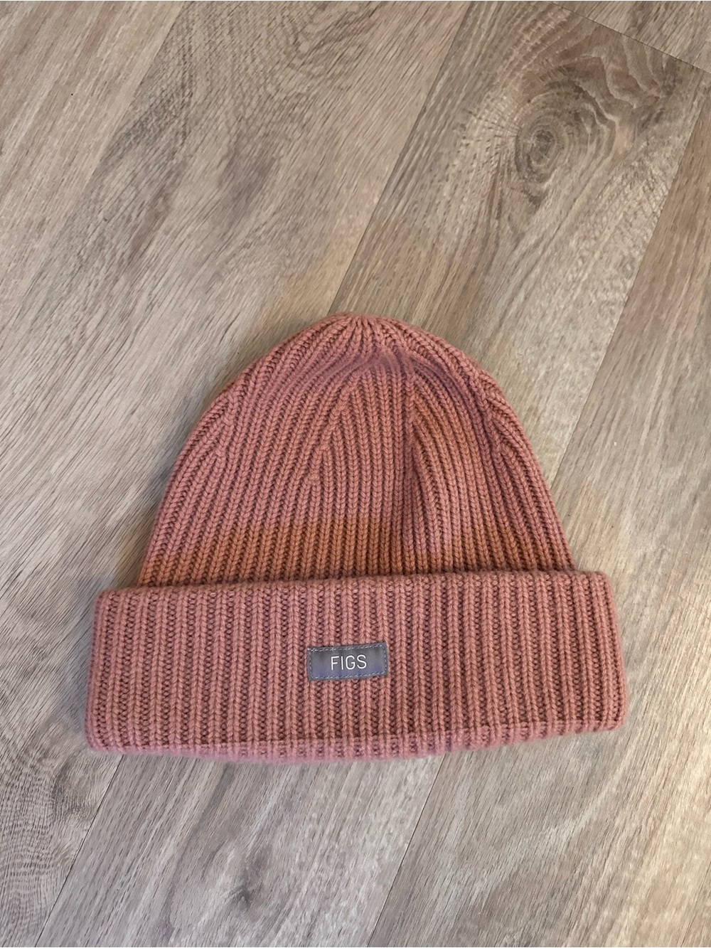 Figs Men's Ribbed Beanie - Rose